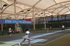 球迷多次使用焰火 拜仁被罚关闭部分看台