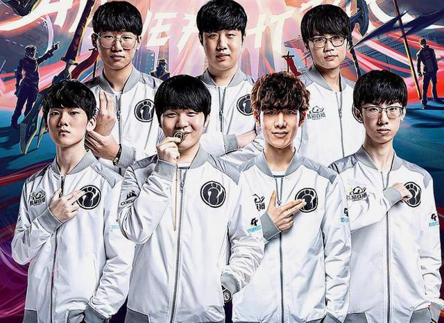 他们正在构 他们正在构