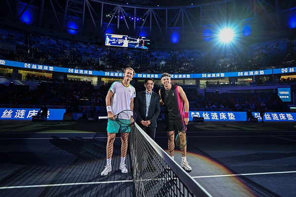 击球方式 击球方式